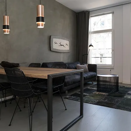 Gasthuis The Lux At Leidse Square *