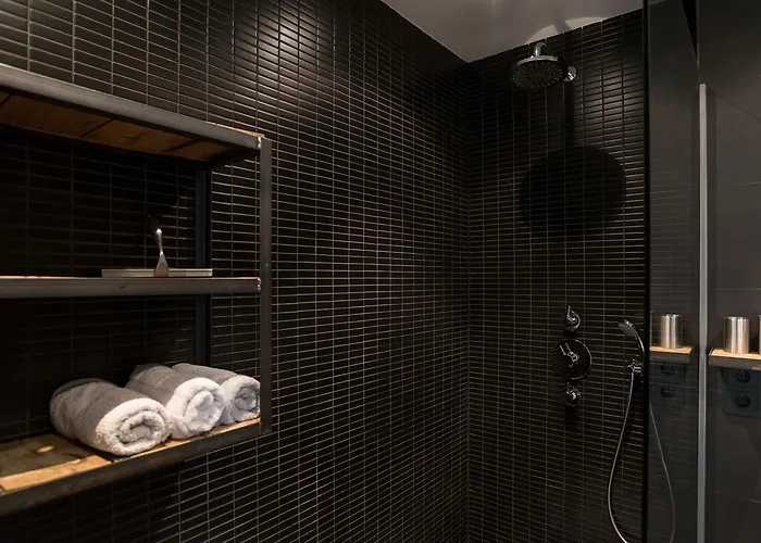 Гостевой дом The Lux At Leidse Square Амстердам