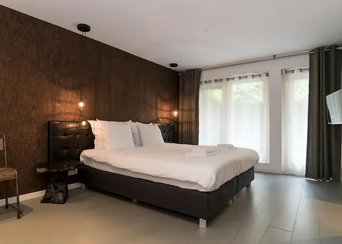 The Lux At Leidse Square